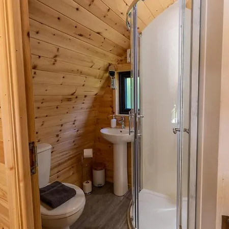 Mount Hillary Holiday Pods Cork Exterior foto